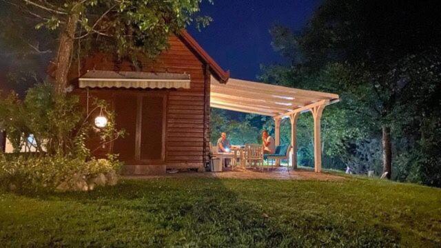 Hotel Una Kamp Bosanska Krupa Exteriér fotografie