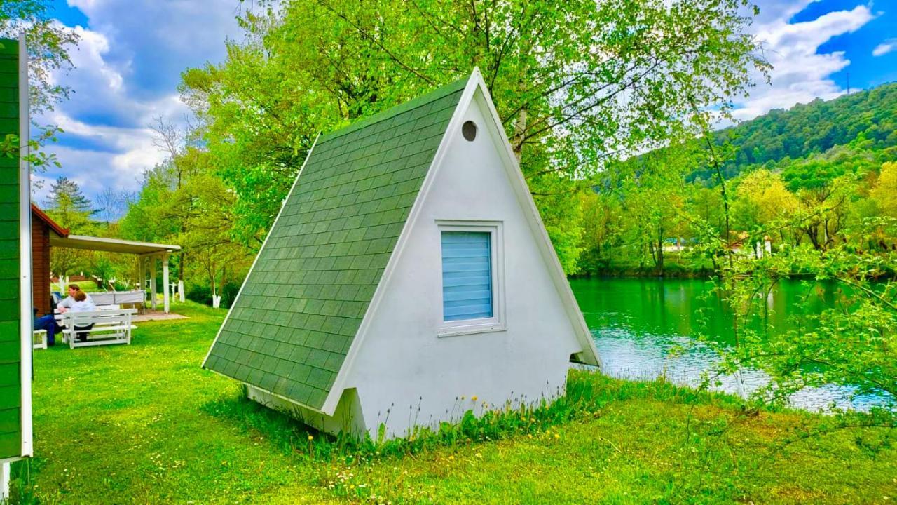 Hotel Una Kamp Bosanska Krupa Exteriér fotografie