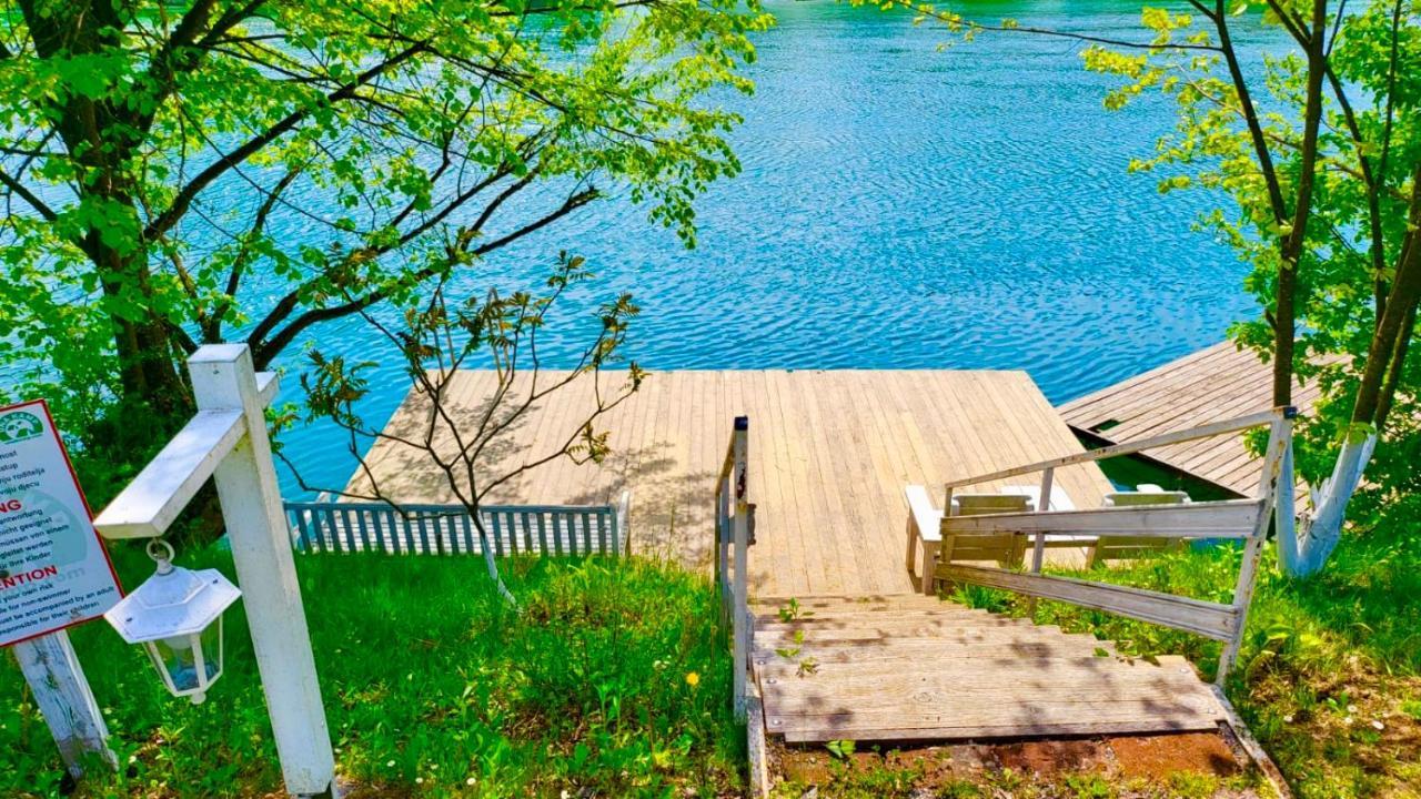 Hotel Una Kamp Bosanska Krupa Exteriér fotografie