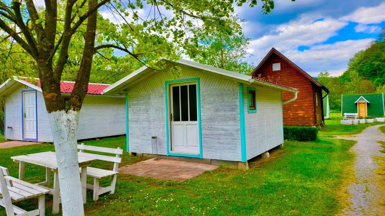 Hotel Una Kamp Bosanska Krupa Exteriér fotografie